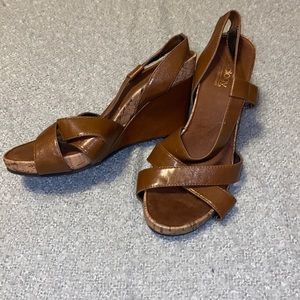 Aerology brown wedges